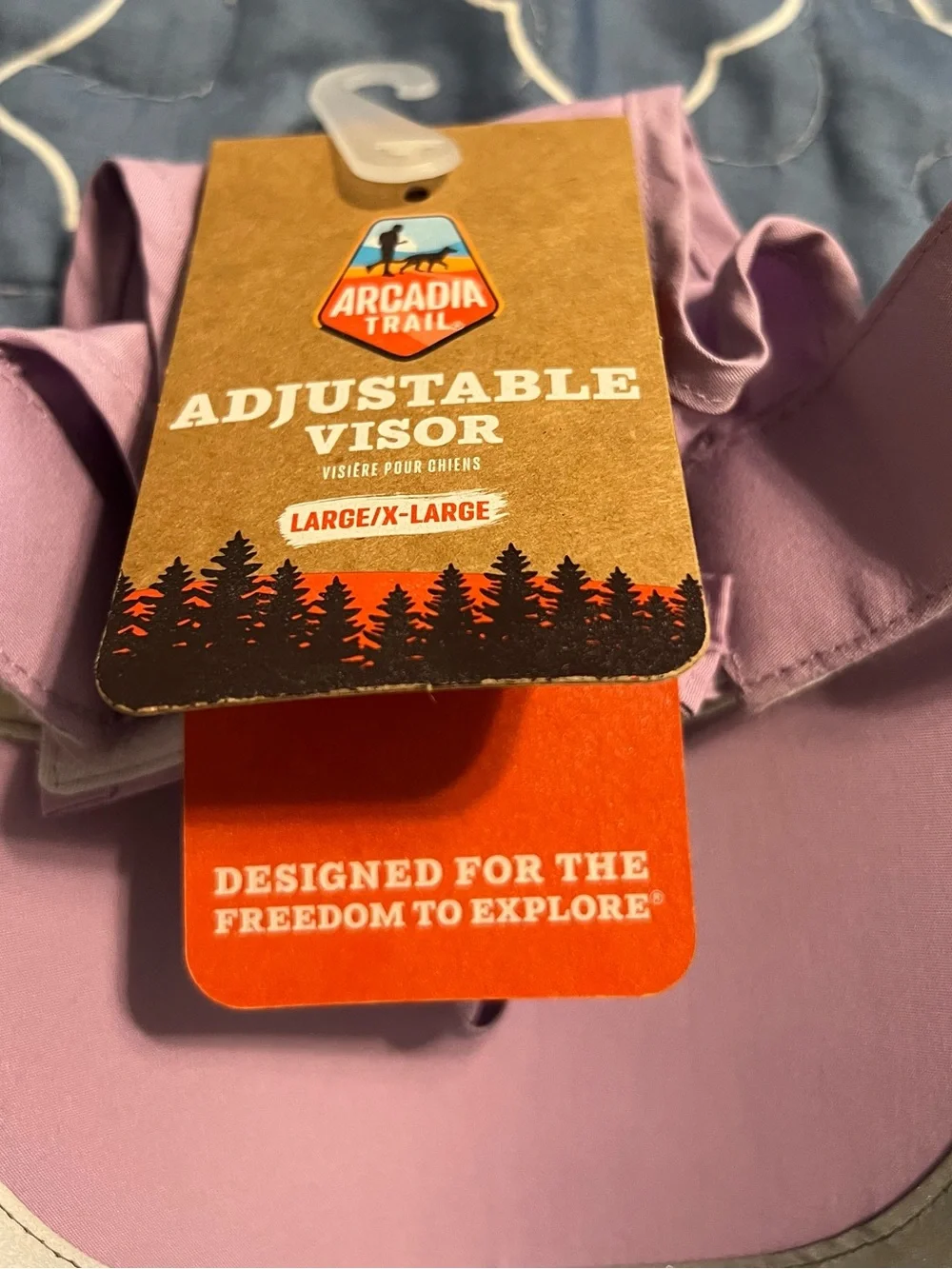 New with tags. Arcadia Trail Adjustable Visor Sz large